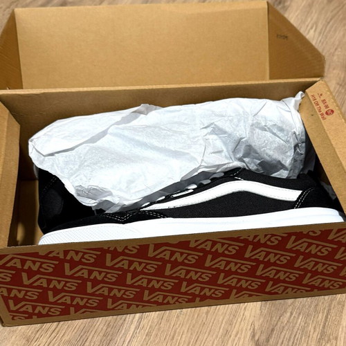 Vans Old Skool New Size 42 Black White