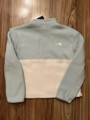 The North Face Yumiori 1/4 women's fleece new with tags, white and turquoise