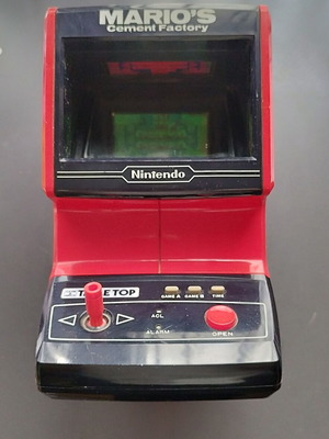 Nintendo 1983 Game & Watch Mario's Cement Factory μεταχειρισμένο