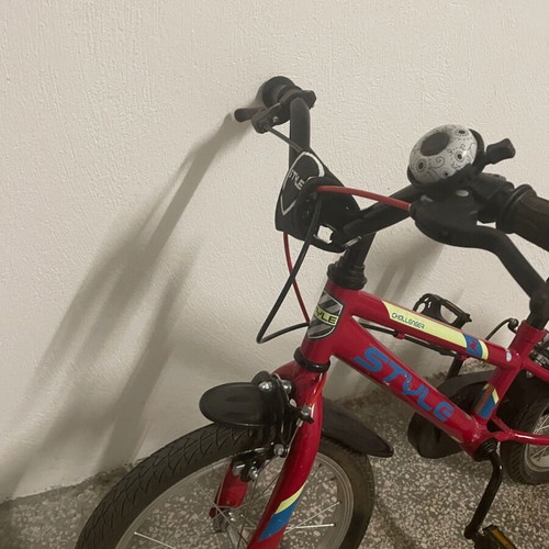 Style children's bicycle like new, barely used