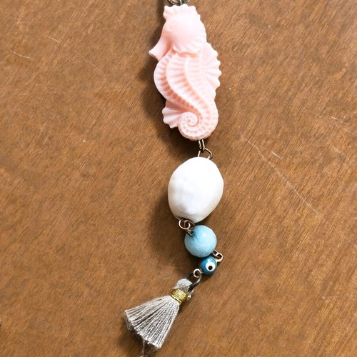 Summer long necklace with pastel seahorse used