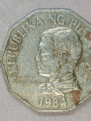 Philippines 2 Piso Coin used 1984