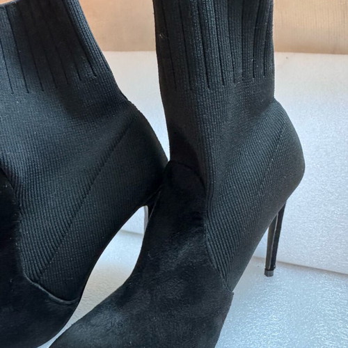Sergio Todzi ankle boots black elastic fabric size 37 like new