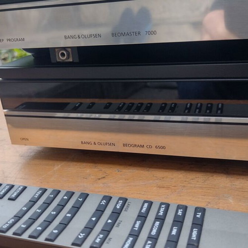 Bang & Olufsen Beomaster 7000 and Beogram 6500 CD set like new, chrome finish