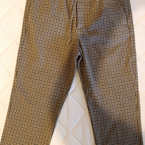 H&M Slim Fit women's pants, check pattern, size S