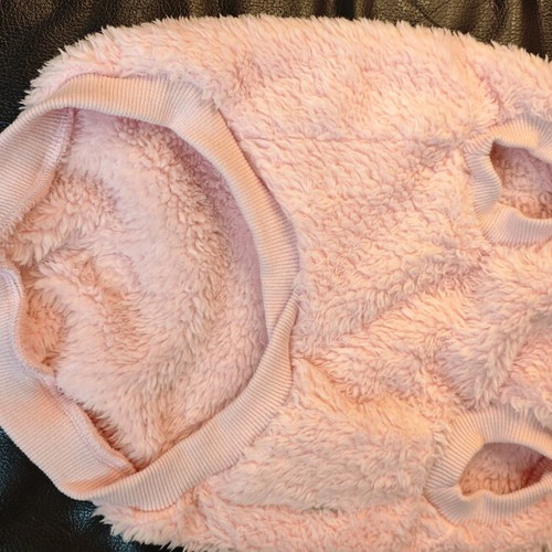 Pet sweater like new, soft and warm for winter