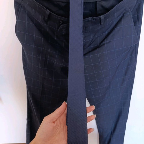 Groom Suit Italian Job blue like new, includes jacket, pants, shirt, tie