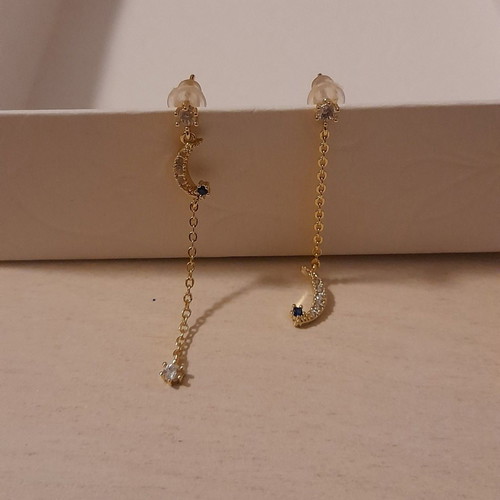 Dangling earrings new, crescent moon and star gold-colored