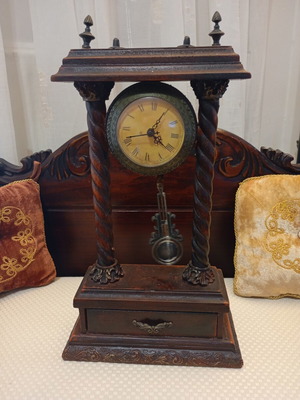 Portico Table Clock 19th Century Used, Wooden Frame, Quartz Mechanism