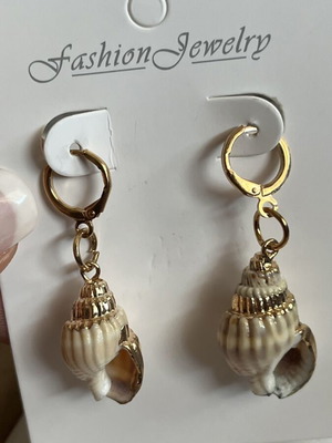 Earrings made of natural shell new, beige and gold tone