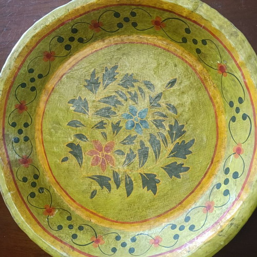 Vintage round papier-mâché table bowls hand-painted, used, set of 6