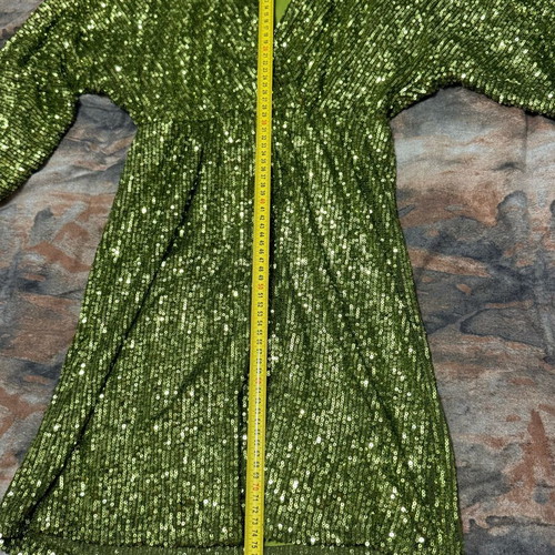 Ow Two dress size L like new, multicolor green