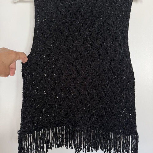 Zara knitted top with metallic yarn and fringes like new, size M