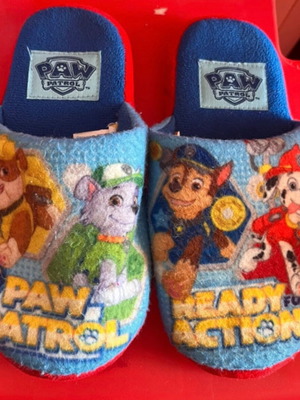 Paw Patrol slippers like new, size 29