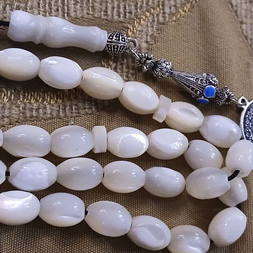 Komboloi mother of pearl vintage worry beads used