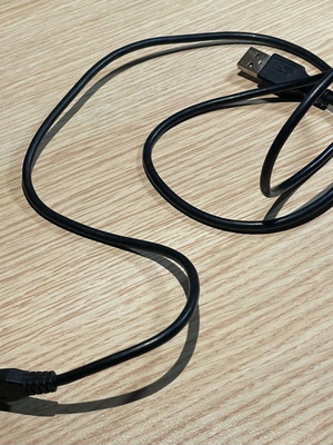 Καλώδιο φόρτισης USB σαν καινούργιο