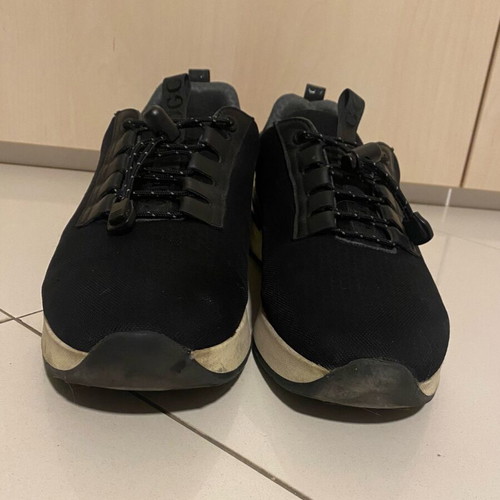 Boggi Milano black men's sport shoes used
