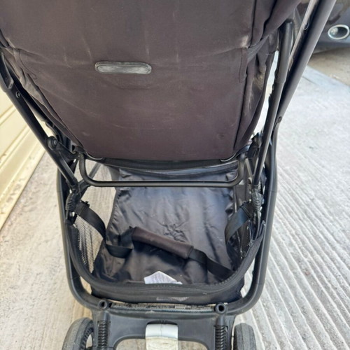 Bugaboo Butterfly Complete Black stroller like new, black