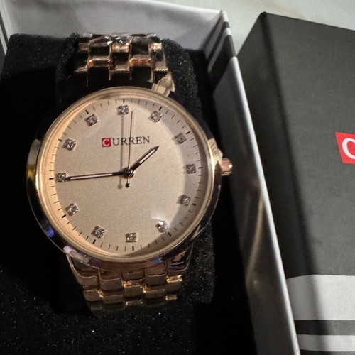 Curren women's watch new gold color