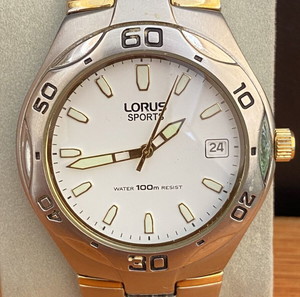 Ρολόι LORUS SPORTS - 10 ATM 41 mm