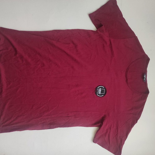 Herc T-shirt Large like new, burgundy