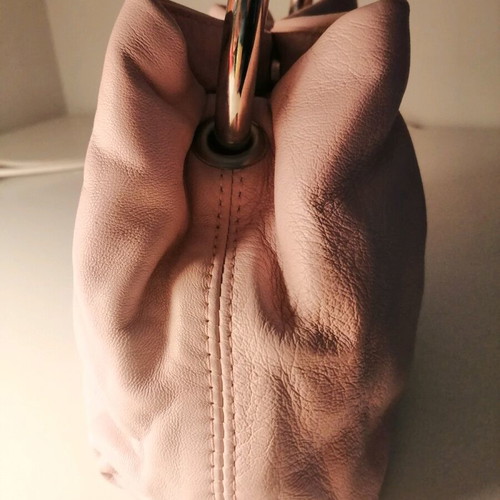 Rollini leather wrist bag new, pink color