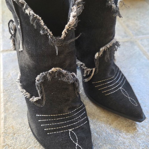 Cowboy boots black denim ankle with zipper, pointed toe, 8cm heel like new