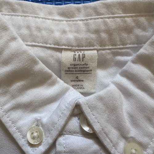 Gap Kids white organic cotton shirt for 4 years