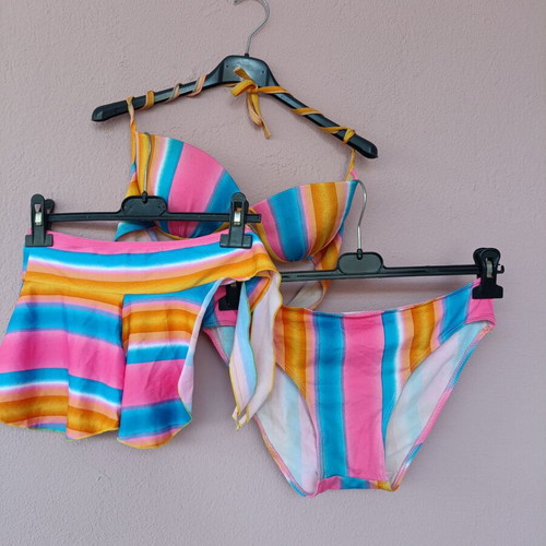 Swimwear set 3 pieces like new, multicolor striped bikini with mini skirt