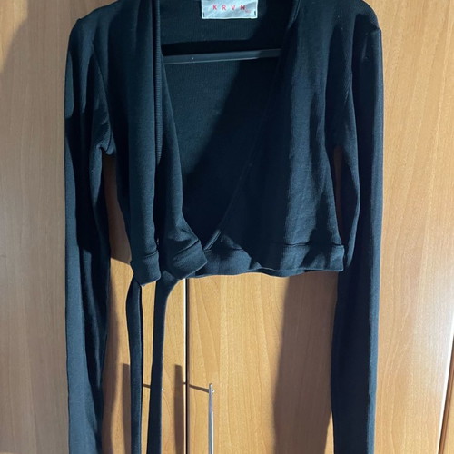 KRVN top with long sleeves new, Karavan