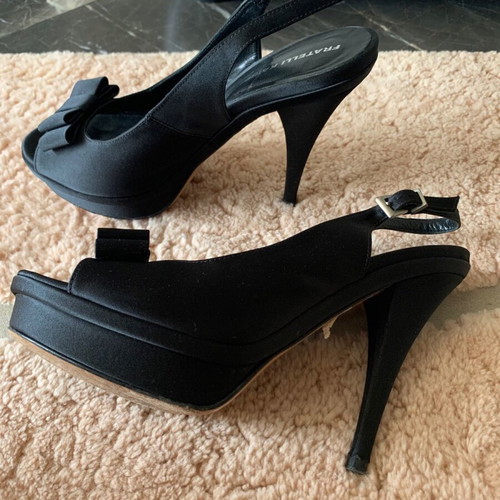 Fratelli Karida shoes size 39, like new, black satin 12cm heels