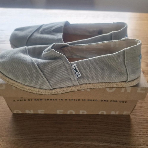 TOMS espadrilles used, size 37