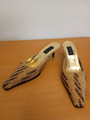 Beaded mules new, 5 cm heel, brand Skondras