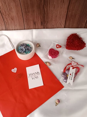 Χειροποίητο κεραμικό σετ δώρο με κερί Cherry Blossom, ταμπλέτα & wax melt