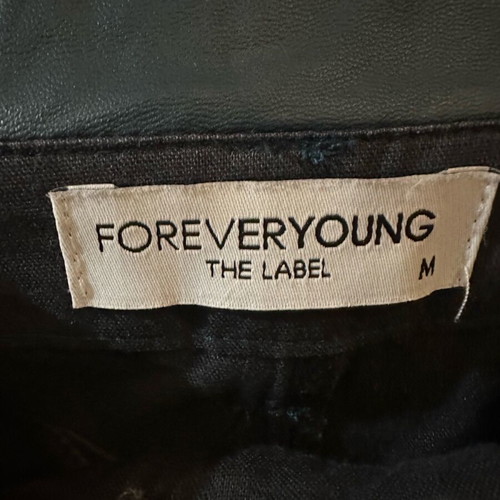Forever Young The Label set faux leather cypress green, like new, size M