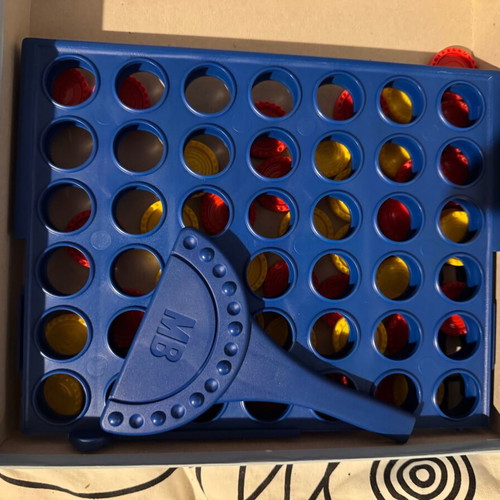 Score 4 MB Games board game used, complete