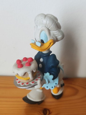 Disney 3D Collection Deagostini Grandma Duck figurine like new