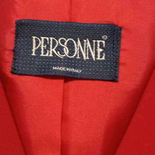 Red crepe suit with straight trousers like new, size M