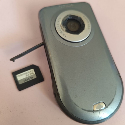 Nokia 6630 used mobile phone without charger and battery with memory card