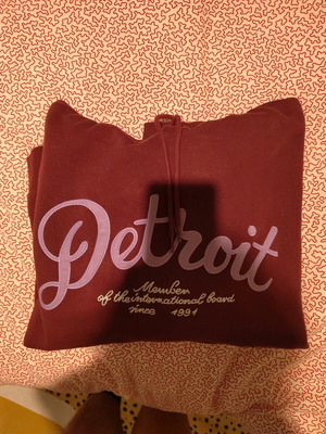 H&M Hoodie in Burgundy Red with Detroit Print like new