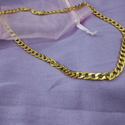 Thick chain in gold color 45 centimeters