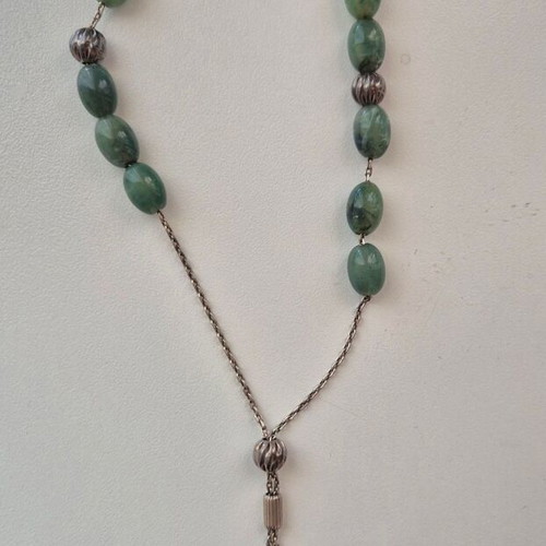 Silver komboloi with green nephrite beads like new