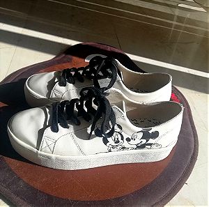 Pull&Bear Mickey Mouse sneakers size 40