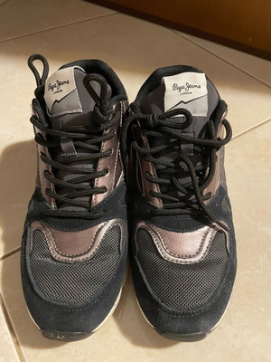Pepe Jeans shoes new, athletic size 37