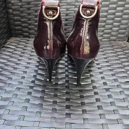 Alexander McQueen high heel boots used, red patent leather and suede, size 39
