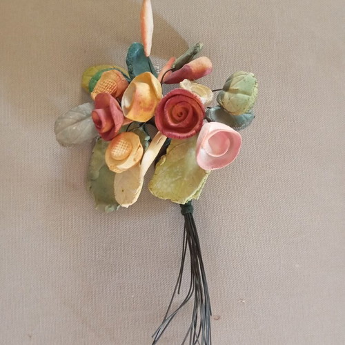 Ceramic bouquet in very good condition