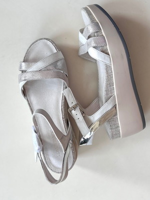 Lumberjack platform sandals new, size 39, white and silver