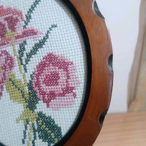 Vintage embroidered oval frames set of 2 with pink roses, used