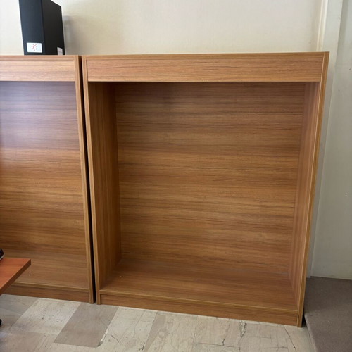 Professional Store Furniture like new, set of 5 display cabinets