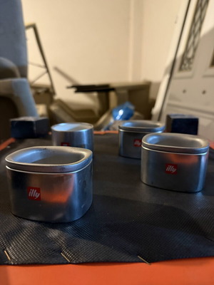 Illy sugar bowls like new